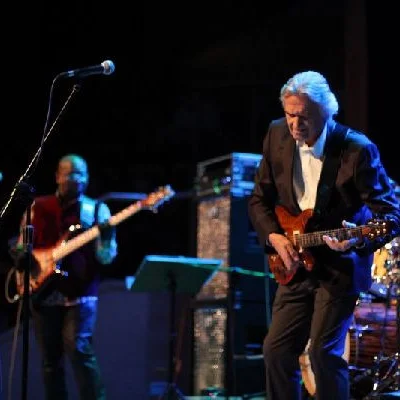 John McLaughlin And The 4th Dimension