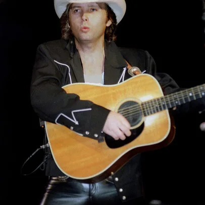Dwight Yoakam